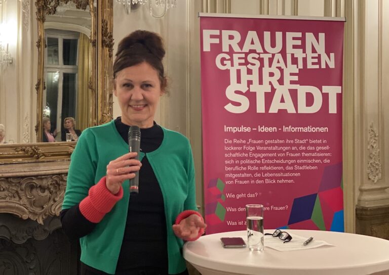 Frauen gestalten ihre Stadt